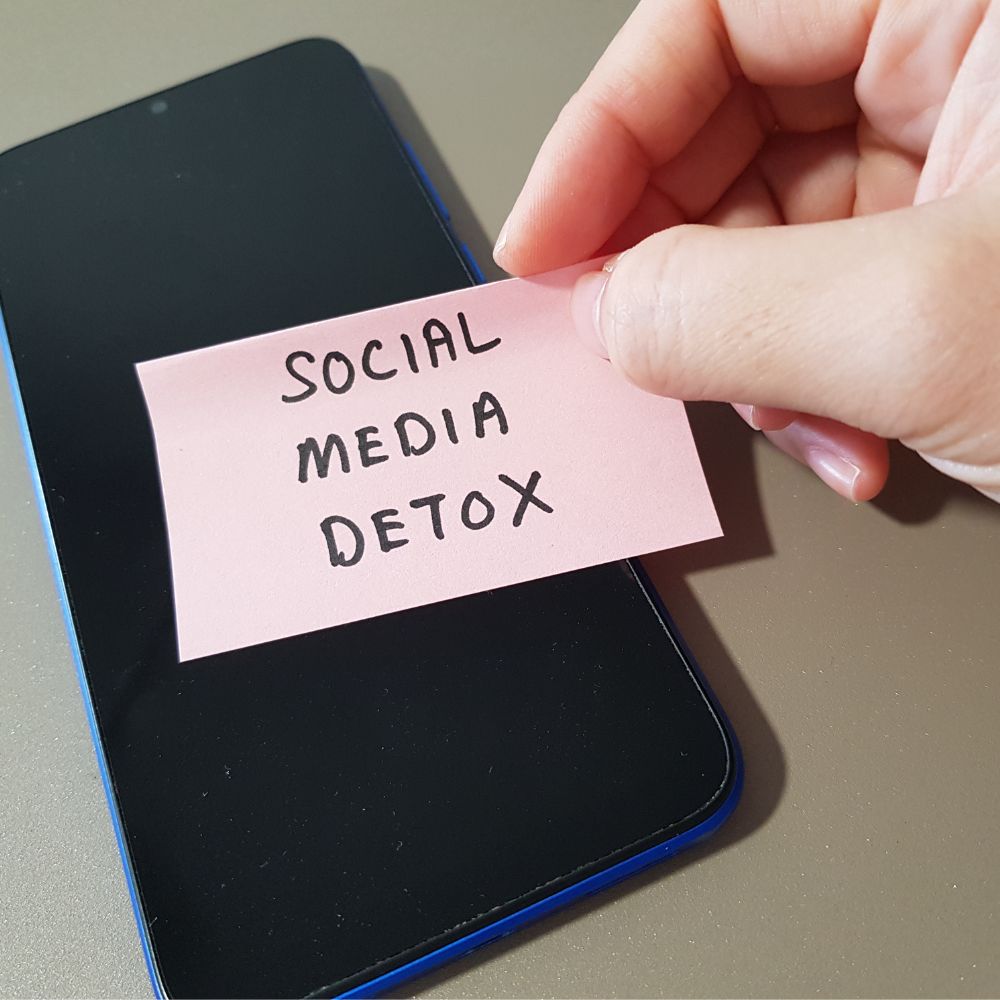 social media detox